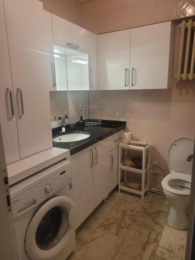 Appartement 3 Eme Etage Ortakoey No 5 Istanbul Tyrkiet