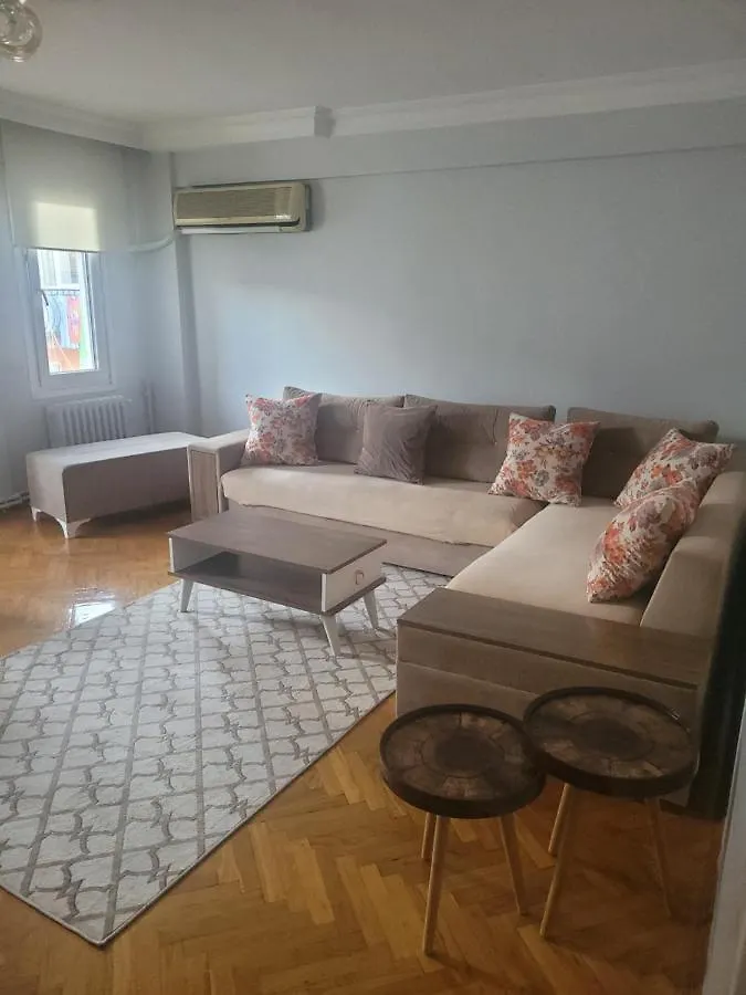 Appartement 3 Eme Etage Ortakoey No 5 Istanbul