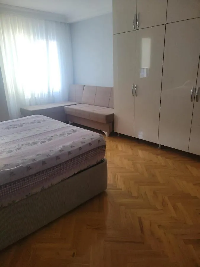 Apartment Appartement 3 Eme Etage Ortakoey No 5 Istanbul